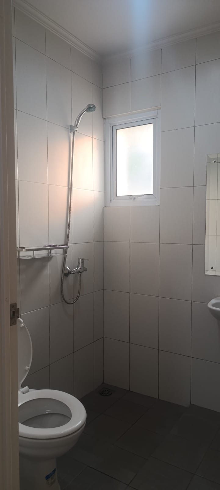 Foto Kost Eksekutif Siap Jalan – Alesha House Vanya Park BSD, Full Furnished, Passive Income Langsung Jalan — Alesha Kamar Mandi