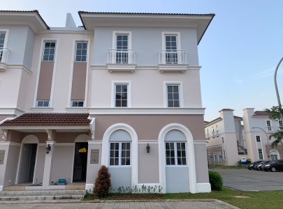 Foto Kost Eksekutif Siap Jalan – Alesha House Vanya Park BSD, Full Furnished, Passive Income Langsung Jalan — Alesha Bsd View
